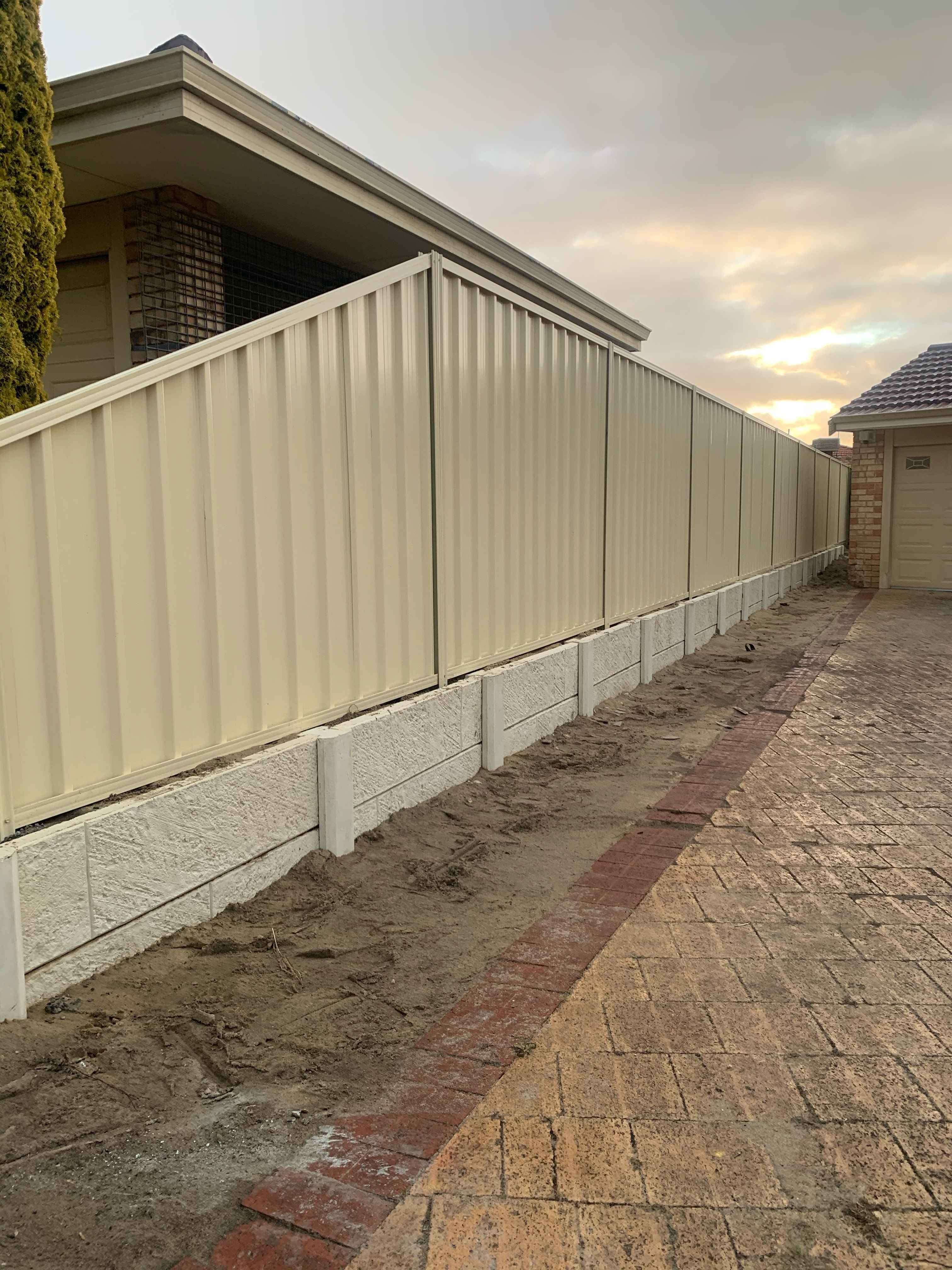 Colorbond boundary fence in a Perth backyard